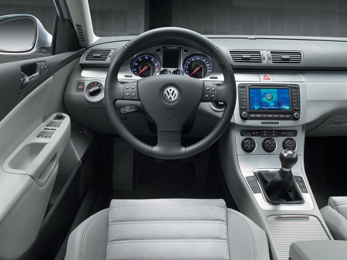 Volkswagen Passat Technical Specifications And Fuel Economy